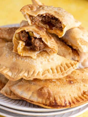 A plate of empanadillas