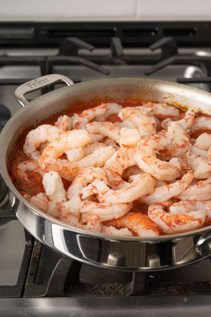 a pot of stewed shrimp
