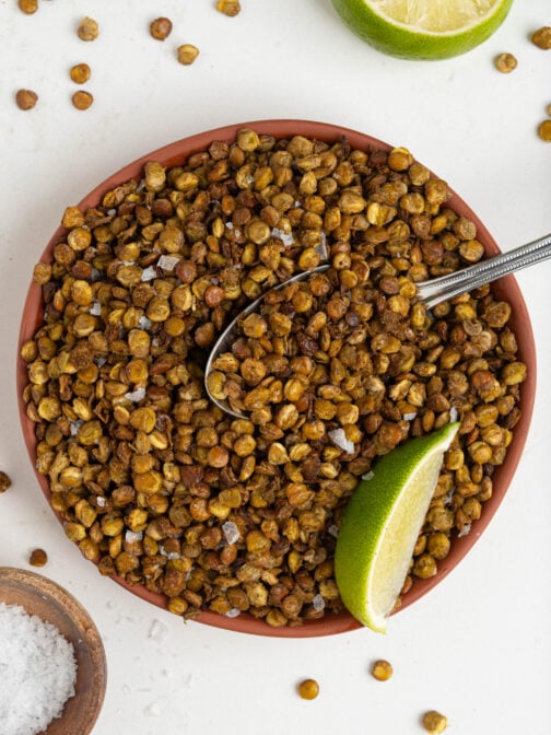 A bowl of crispy roasted lentils.
