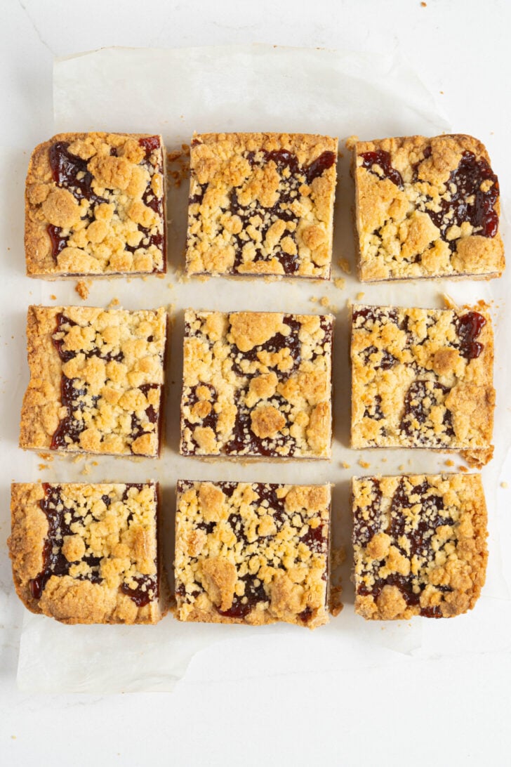 Amrud bars cut on the counter.