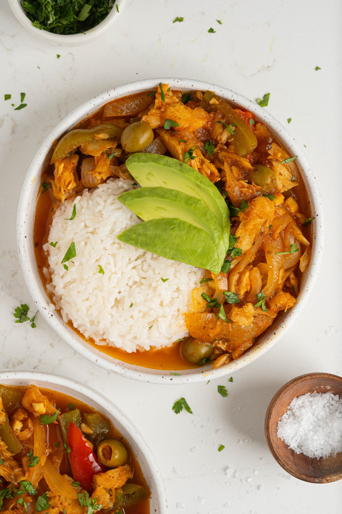 A bowl of bacalao guisado.
