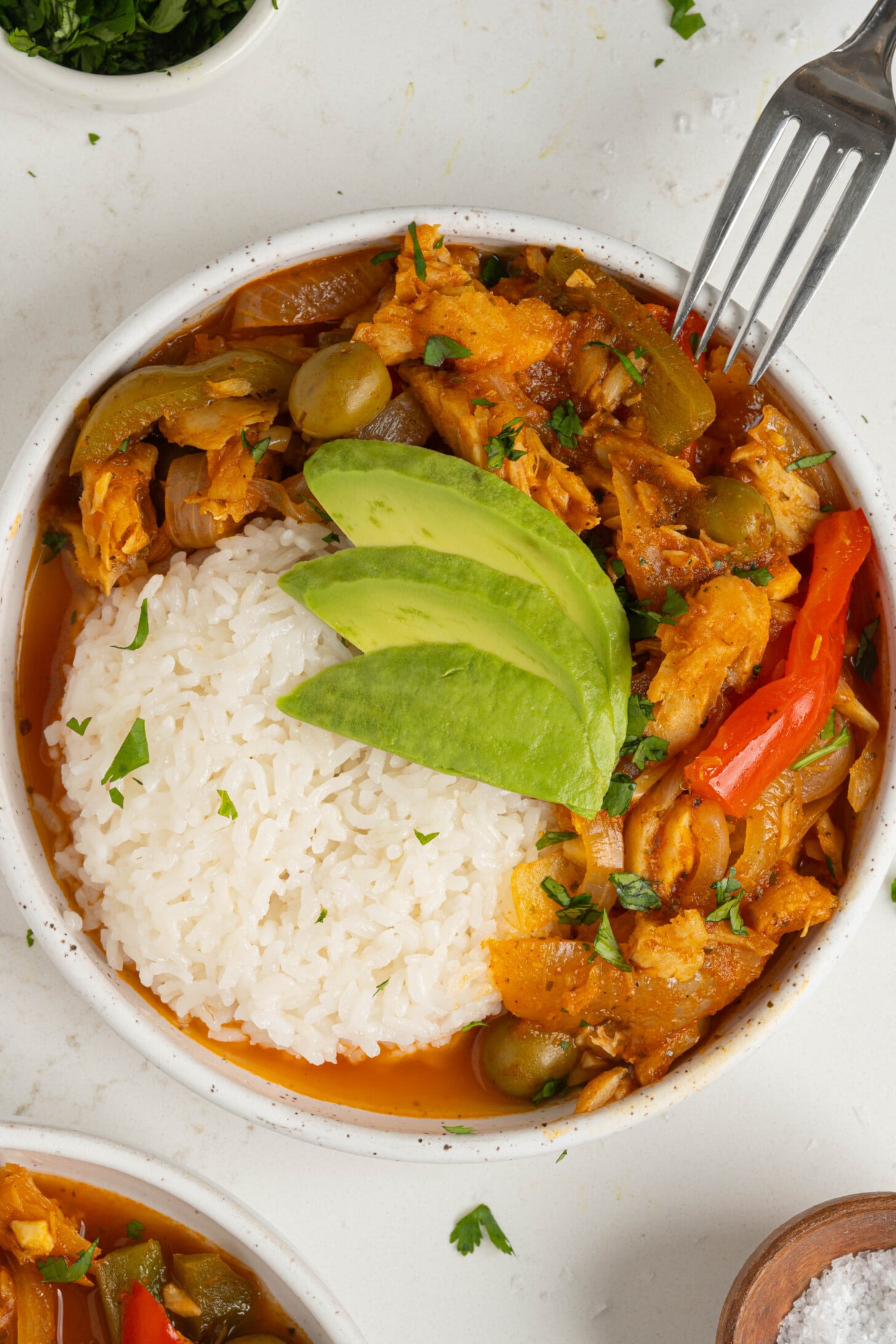 A bowl of bacalao guisado.